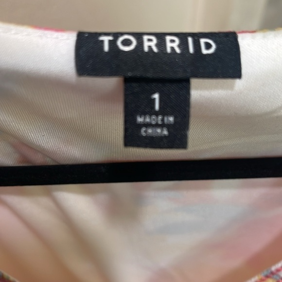 Torrid Peach Floral Gauze Hi-Lo Dress 1X - Picture 8 of 11